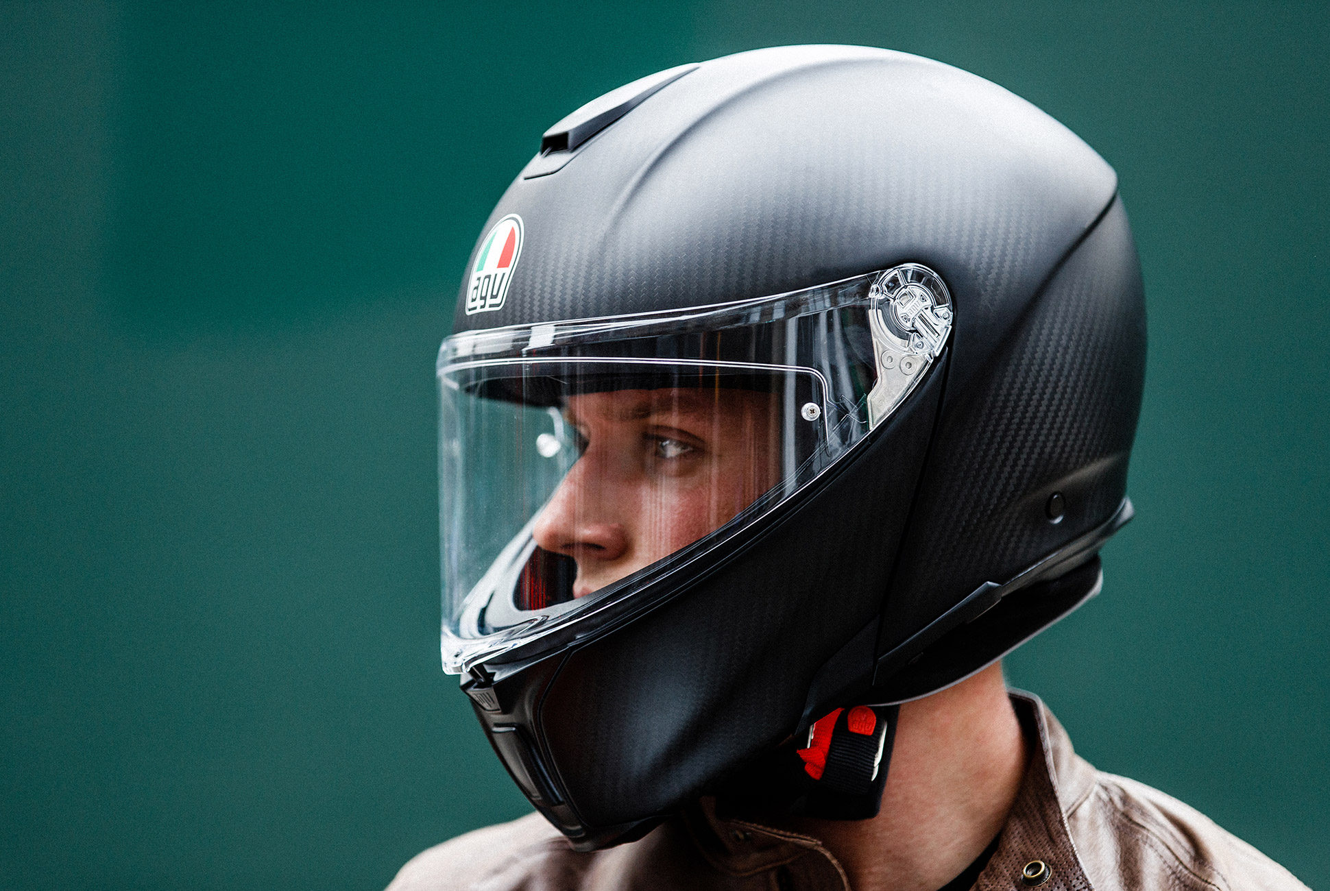 top 10 motorcycle racing helmets