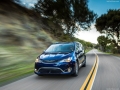 2018 Chrysler Pacifica on the road