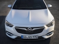 2018 Opel Insignia front end