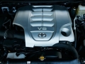 2016 Toyota Land Cruiser Engine