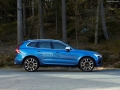2018 Volvo XC60 side view