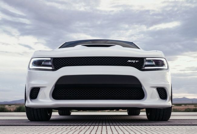 2017 Dodge Charger Hellcat Featured