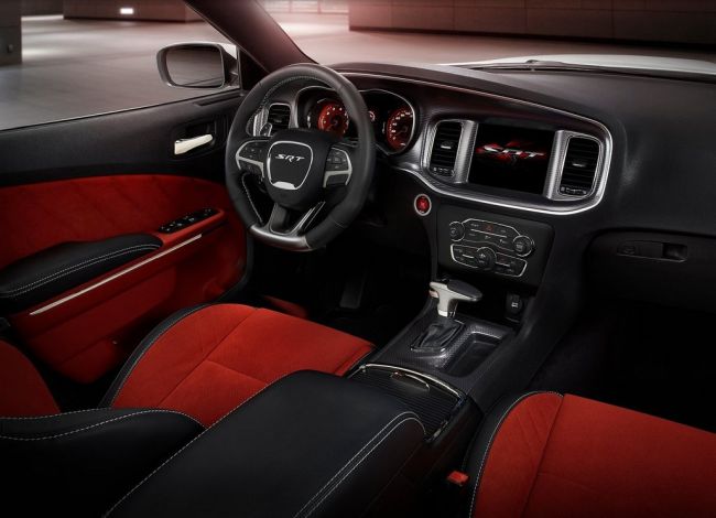 2017 Dodge Charger Hellcat Interior