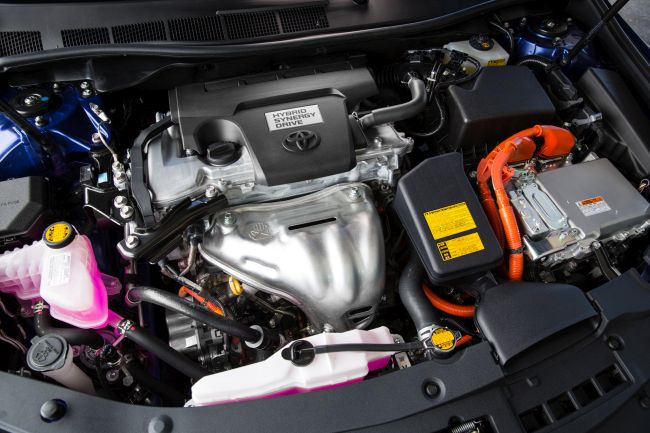 2017 Toyota Camry Hybrid Engine