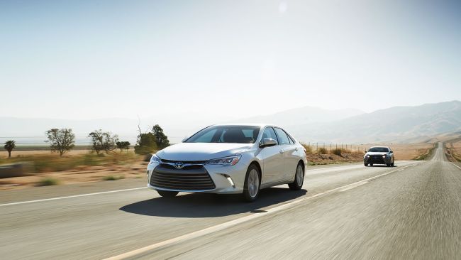 2017 Toyota Camry Hybrid Exterior