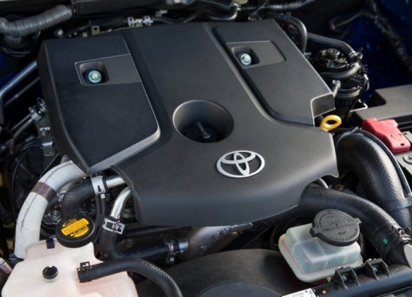 2017 Toyota Hilux Engine 583x420