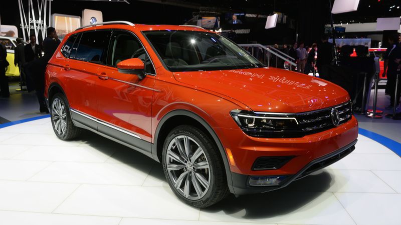 2018 Volkswagen Tiguan - Bigger, Faster, and Smarter Than Ever