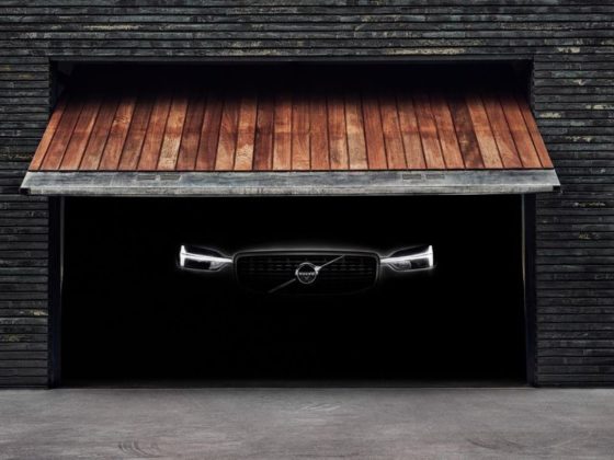 2018 Volvo XC60 front end 560x420