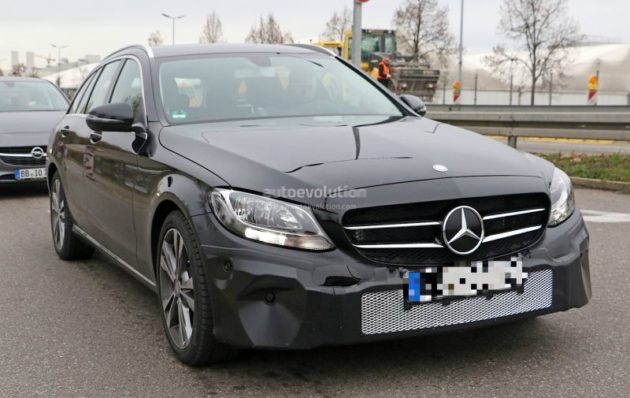 2019 Mercedes Benz C Class Front right side 630x398