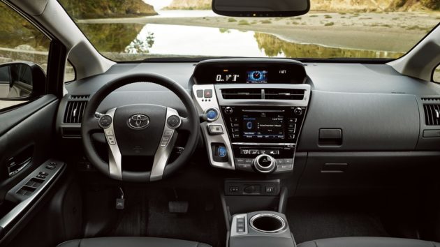 2019 Toyota Prius V interior 630x354